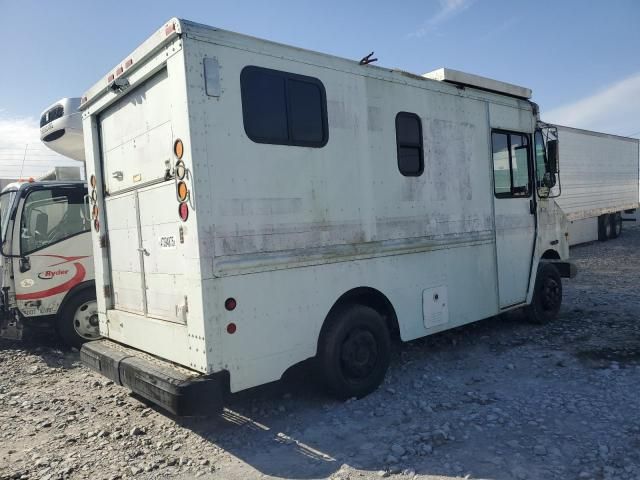 2004 Freightliner MT45 Delivery Truck