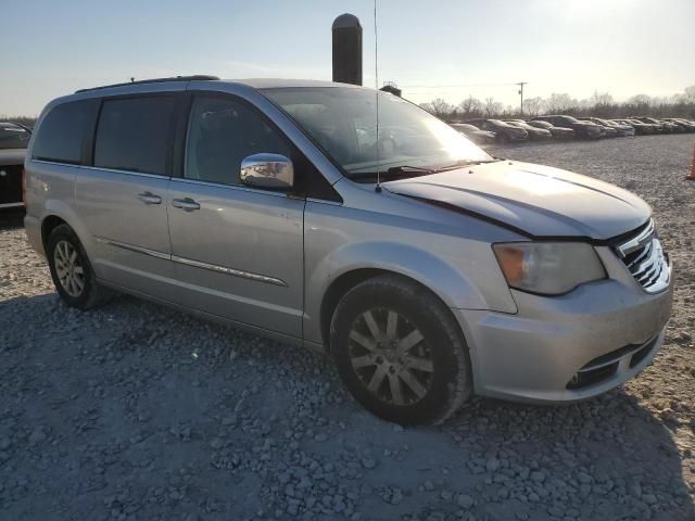 2011 Chrysler Town & Country Touring L