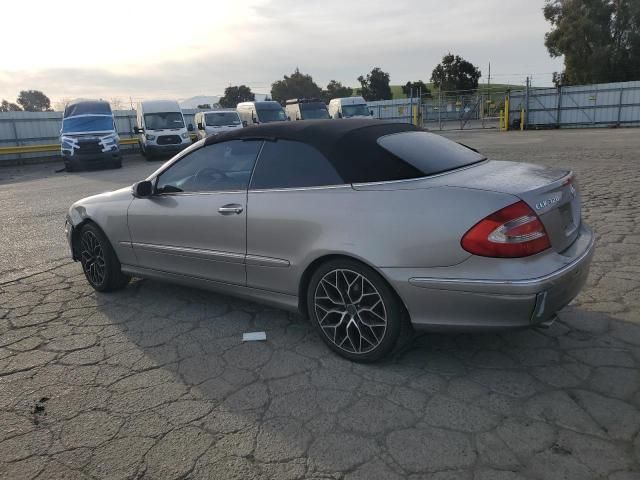 2005 Mercedes-Benz CLK 320