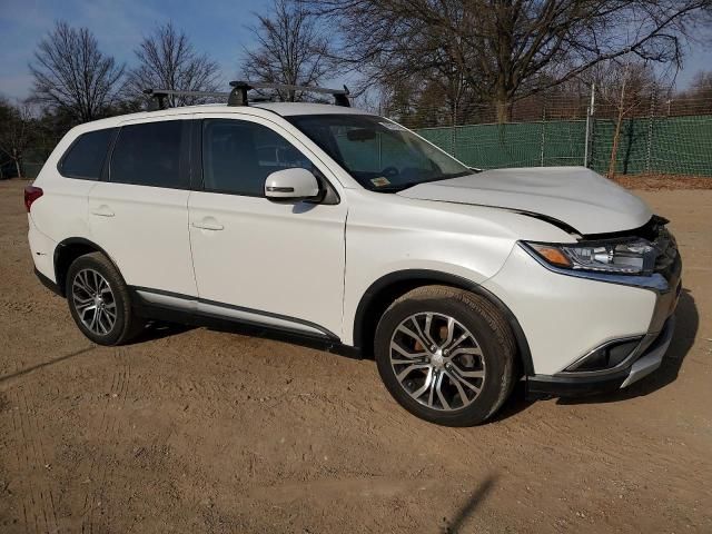 2016 Mitsubishi Outlander SE