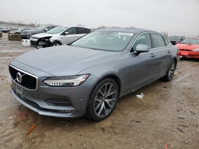 2018 Volvo S90 T5 Momentum