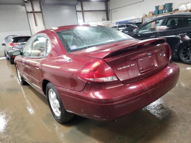 2005 Ford Taurus SE