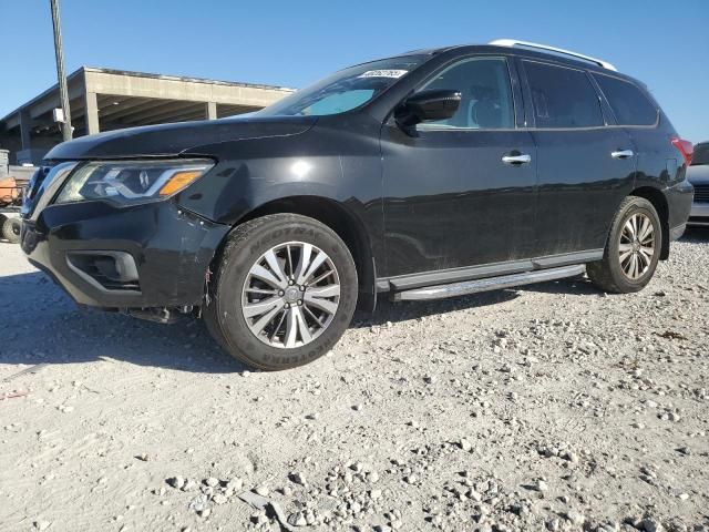 2018 Nissan Pathfinder S