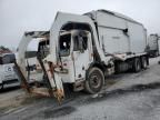 2010 Peterbilt 320