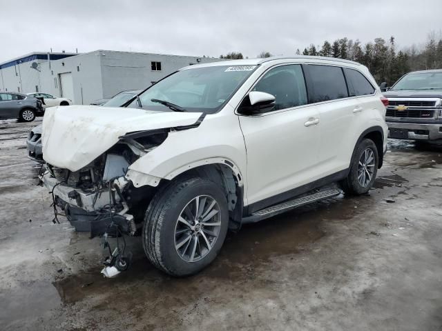 2019 Toyota Highlander SE