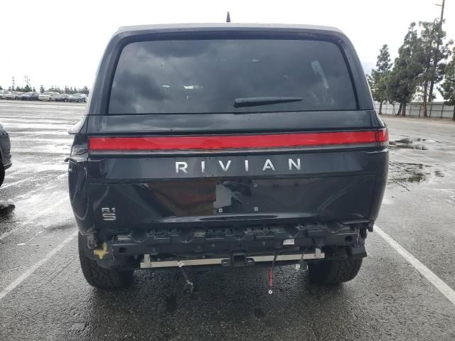 2025 Rivian R1S Adventure