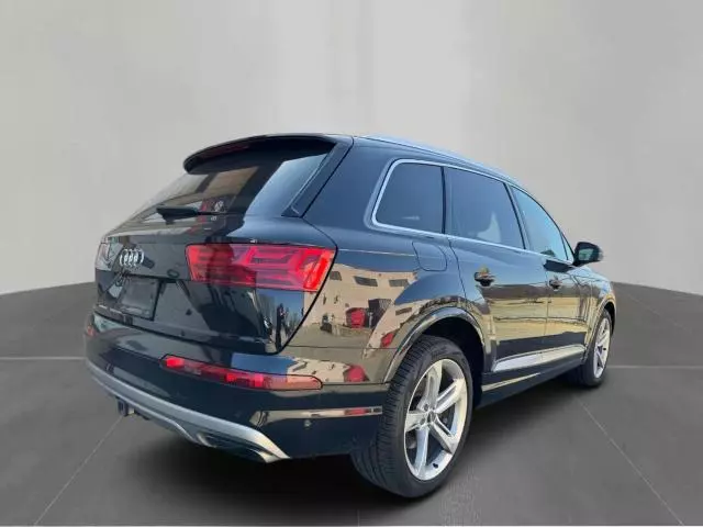 2019 Audi Q7 Prestige