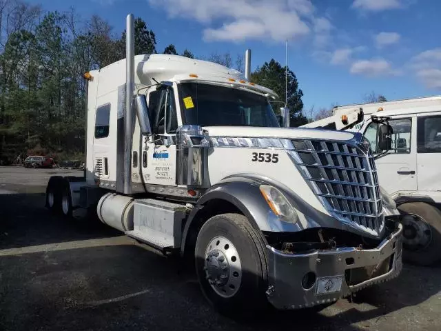 2016 International Lonestar Semi Truck