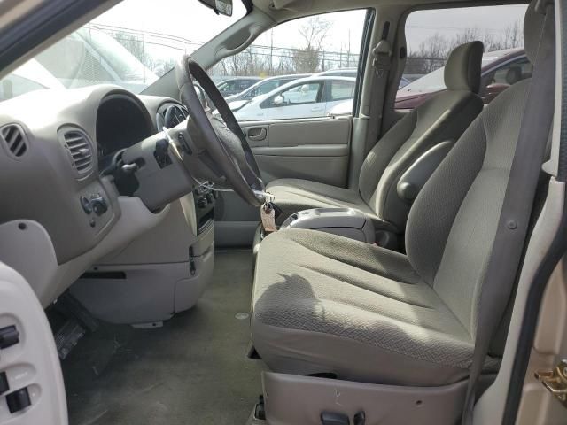 2005 Chrysler Town & Country Touring