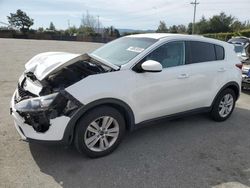 Carros salvage a la venta en subasta: 2017 KIA Sportage LX