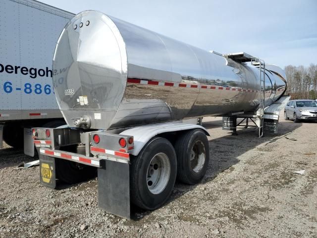 2004 Brenner Tank Trailer