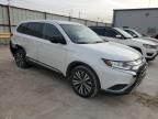 2019 Mitsubishi Outlander ES