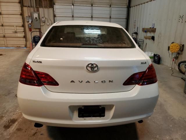 2010 Toyota Avalon XL