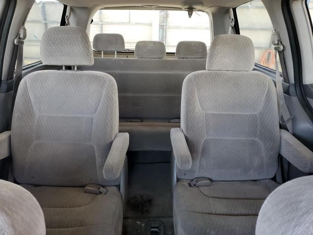 2004 Honda Odyssey LX