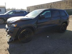 Carros salvage sin ofertas aún a la venta en subasta: 2017 Jeep Grand Cherokee Laredo