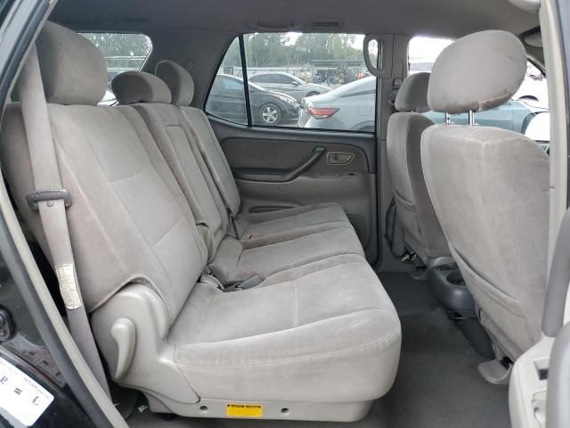 2002 Toyota Sequoia SR5