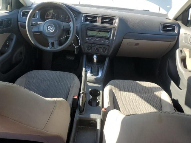 2011 Volkswagen Jetta Base