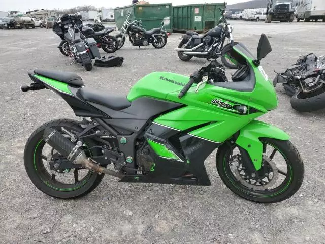 2011 Kawasaki EX250 J