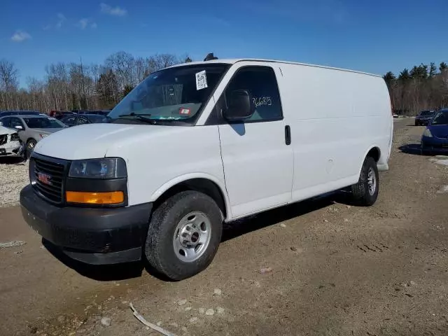 2022 GMC Savana G2500