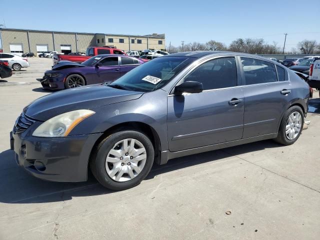 2010 Nissan Altima Base