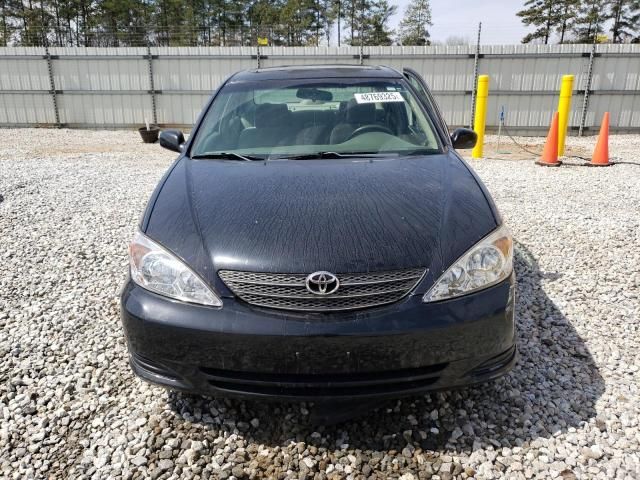 2004 Toyota Camry LE