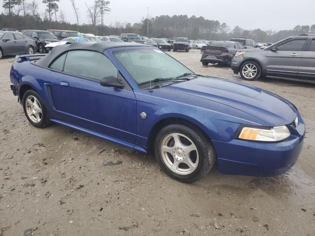 2004 Ford Mustang