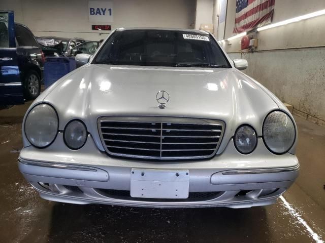 2001 Mercedes-Benz E 320