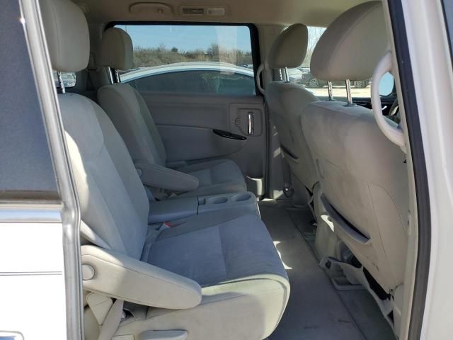 2013 Nissan Quest S