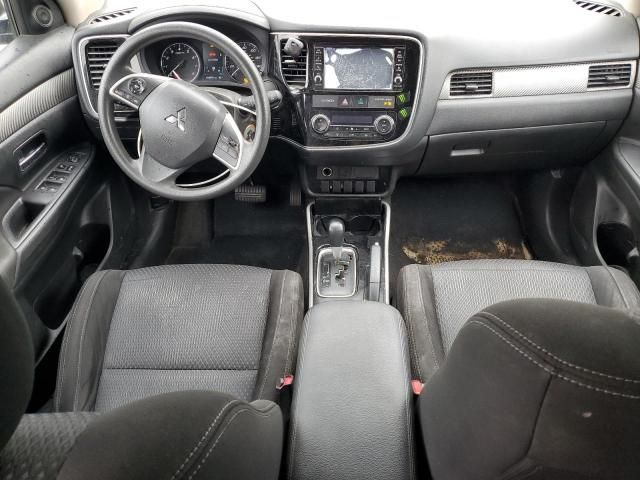 2018 Mitsubishi Outlander ES