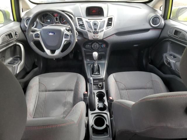 2013 Ford Fiesta SE