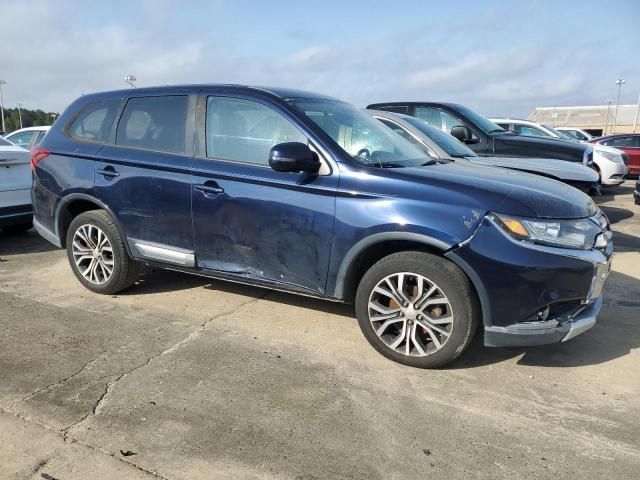 2016 Mitsubishi Outlander SE