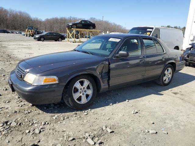 2005 Ford Crown Victoria LX