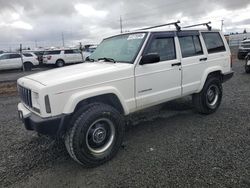 Carros salvage sin ofertas aún a la venta en subasta: 2001 Jeep Cherokee Sport