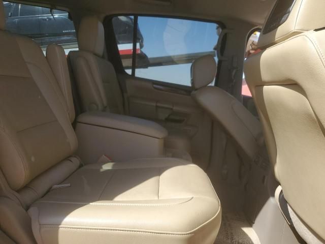 2014 Nissan Armada Platinum