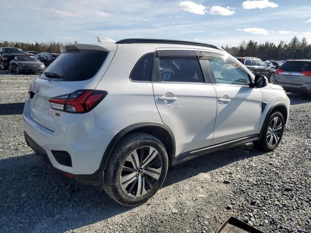 2020 Mitsubishi RVR SE