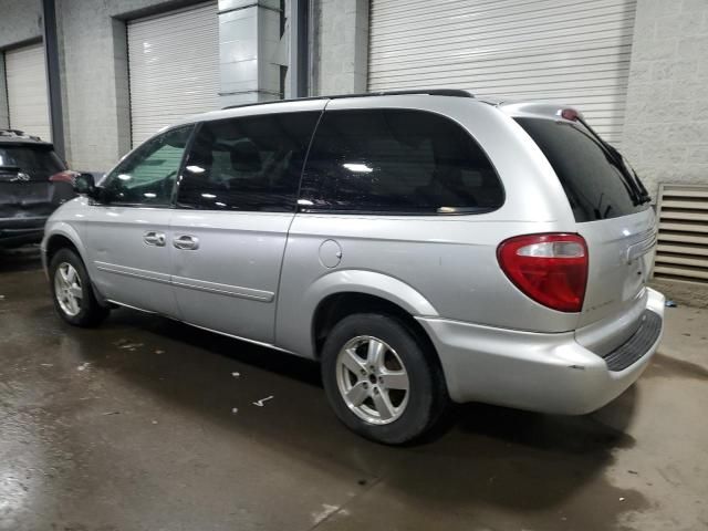 2005 Dodge Grand Caravan SXT