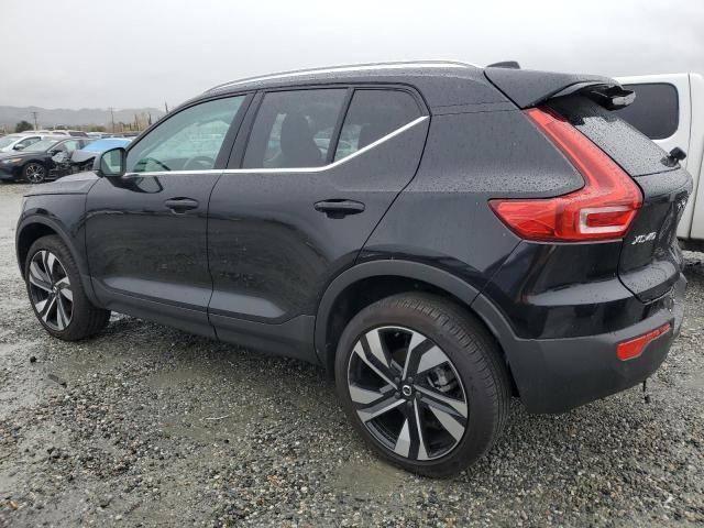 2024 Volvo XC40 Plus