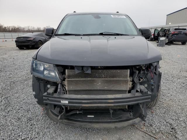 2019 Dodge Journey Crossroad