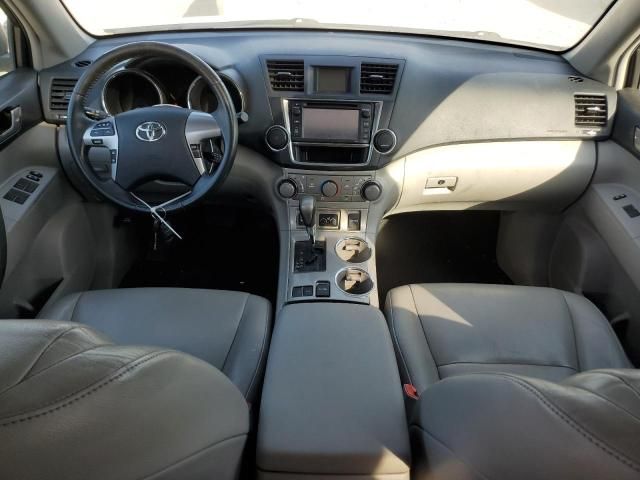 2013 Toyota Highlander Base