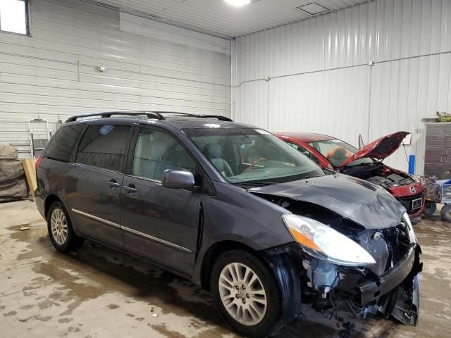 2007 Toyota Sienna XLE