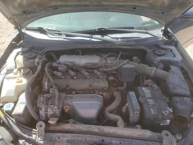 2002 Nissan Altima Base