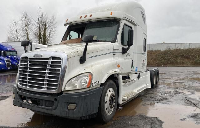 2016 Freightliner Cascadia 125