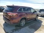 2015 Toyota Highlander LE