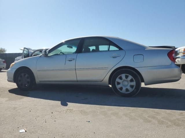 2004 Toyota Camry LE