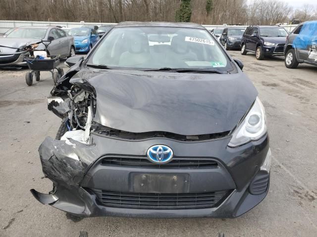 2016 Toyota Prius C