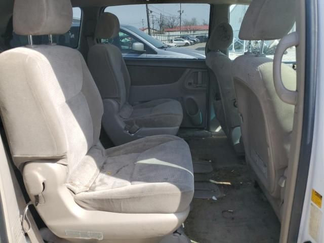 2008 Toyota Sienna CE