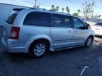 2009 Chrysler Town & Country Limited