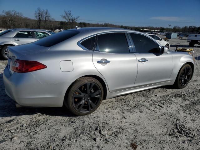 2011 Infiniti M56