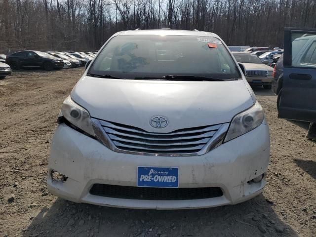 2011 Toyota Sienna XLE