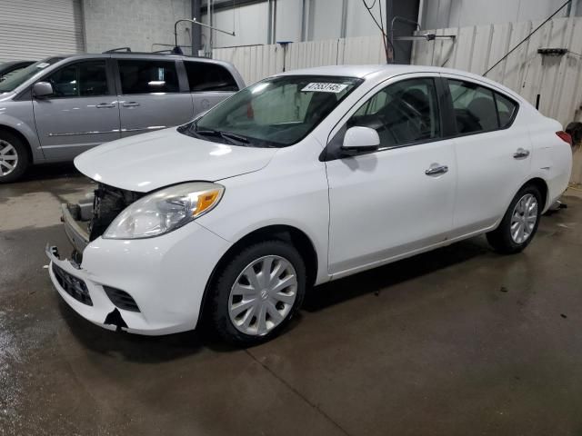 2012 Nissan Versa S